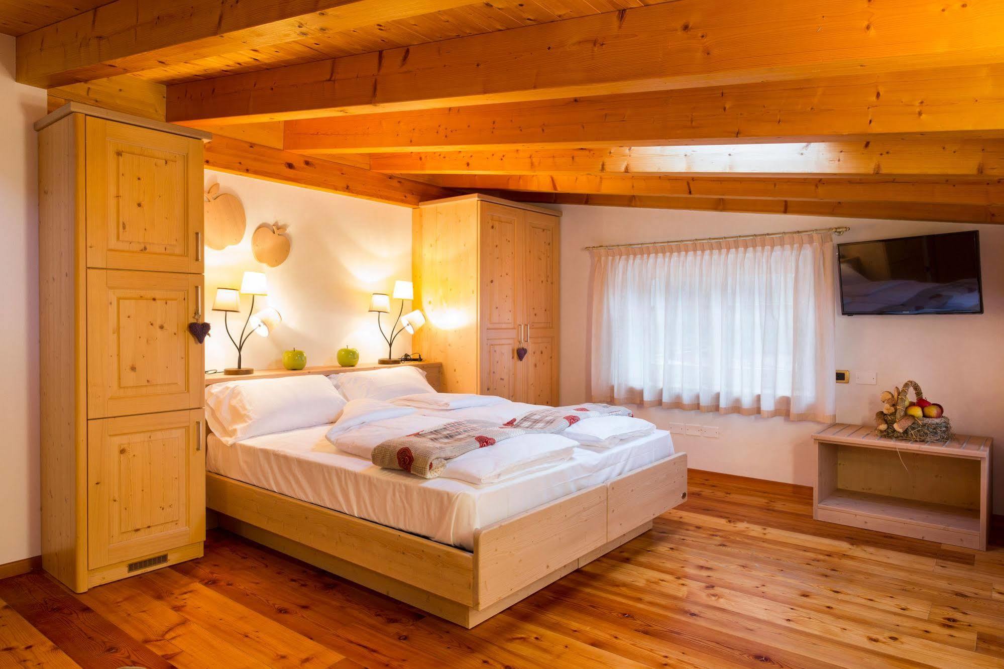 スポルマッジョーレ Bio Agritur Le Millemeleヴィラ エクステリア 写真