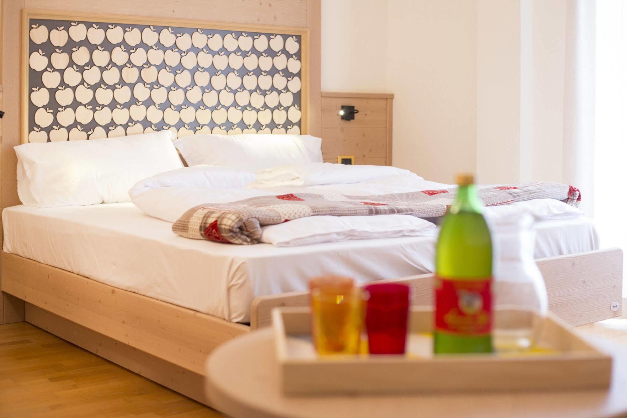 スポルマッジョーレ Bio Agritur Le Millemeleヴィラ エクステリア 写真